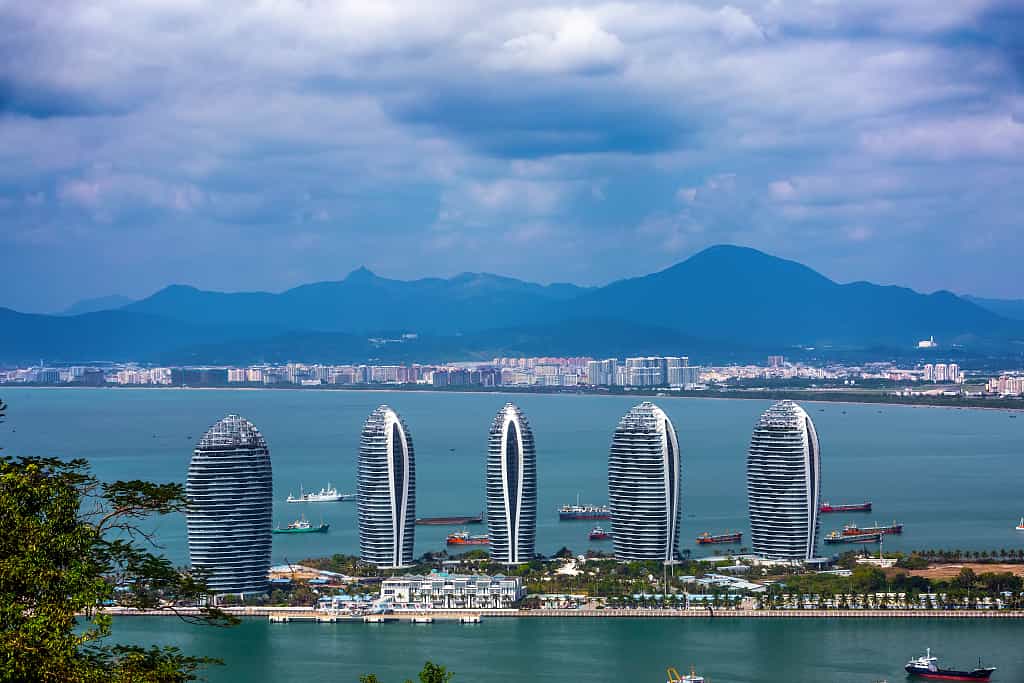 Hainan Investment Guide: China's Free Trade Port and Tropical Paradise